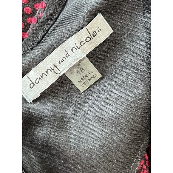 Danny & Nicole Womans Black Red Polka Dot Fit & Flair Knit Dress Size 18 Career - Picture 7 of 8